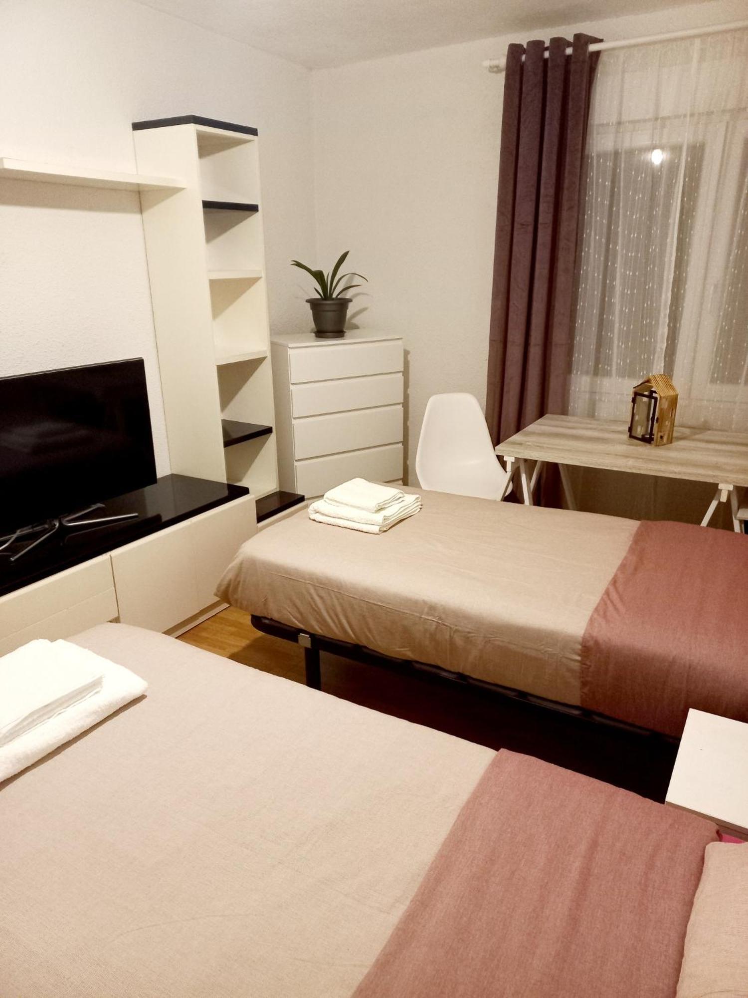 Habitacion *